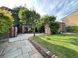 Photo 50- click for photo gallery